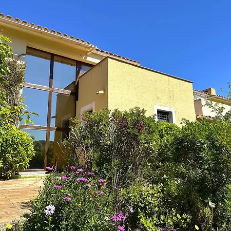 Hébergement de vacances Le Levant Maison Pour 6 Personnes à Proximité Du Golf De Valcros à Les Maures