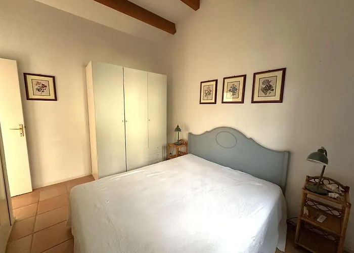 Le Levant Maison Pour 6 Personnes à Proximité Du Golf De Valcros à La Londe Les Maures